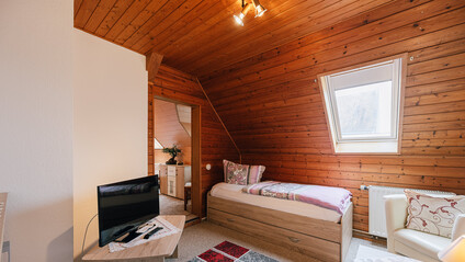 Gasthof_Neisseaue_Rothenburg_Oberlausitz_2024_Paul_Glaser_013